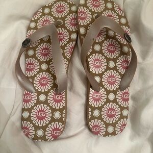 UGG Women's Floral Pink and Tan Sandals